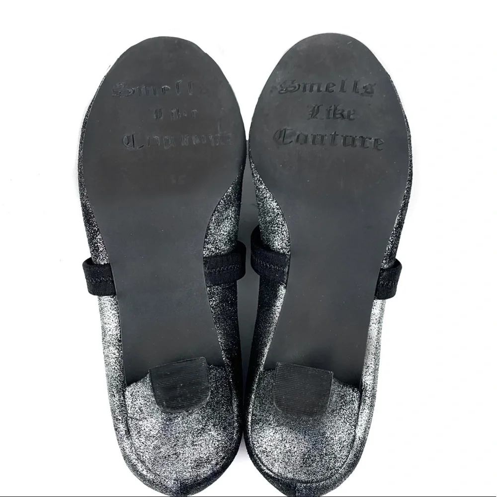 Juicy Couture Big Girls Charcoal Kitten Heel Pumps